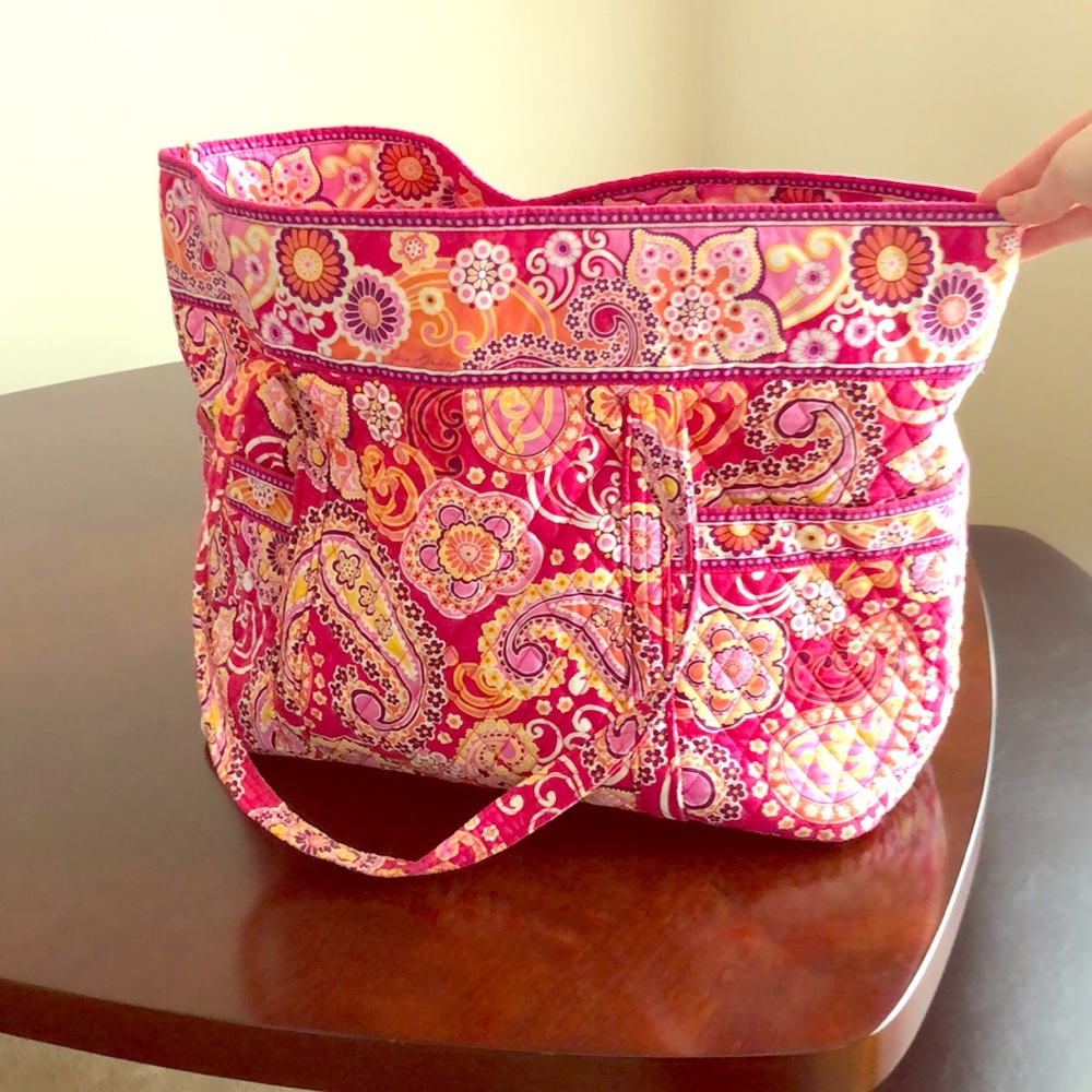 Vera Bradley large weekend tote